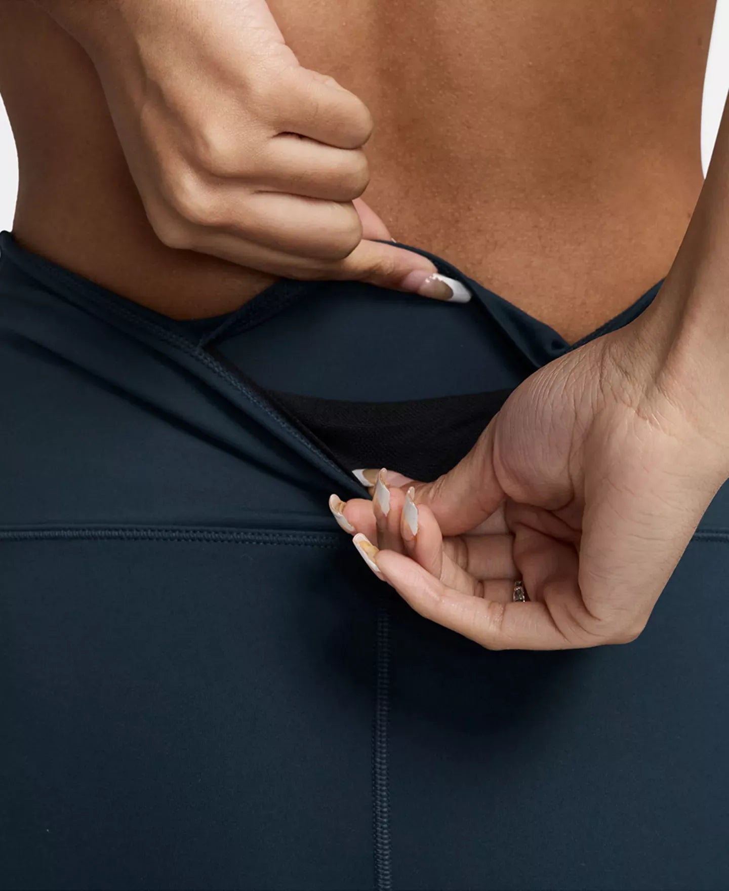 Nike Women's One High Crisscross Wrap-Waist Biker Shorts