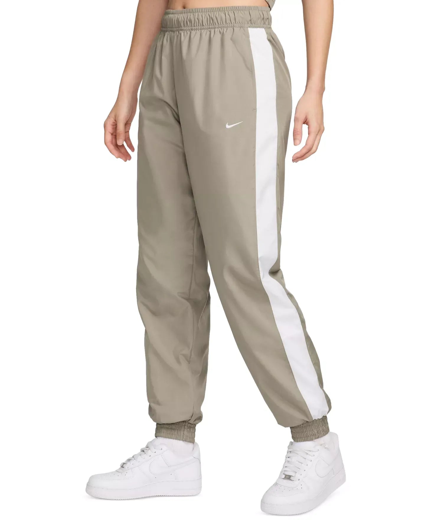 Nike Women's Sportswear Classic Woven Mid-Rise Jogger Pants
