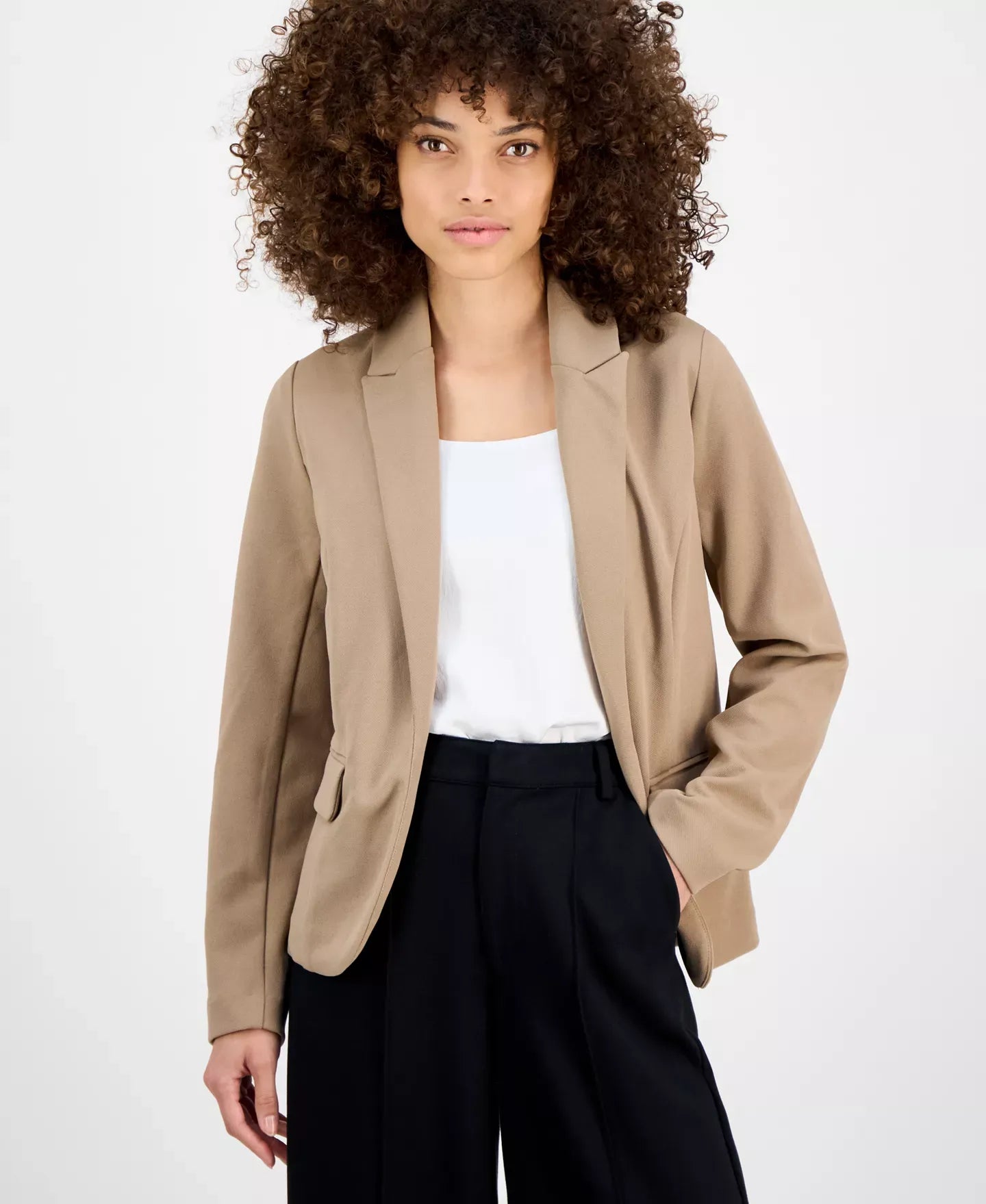 Bar III Petite Peak-Lapel Open-Front Blazer