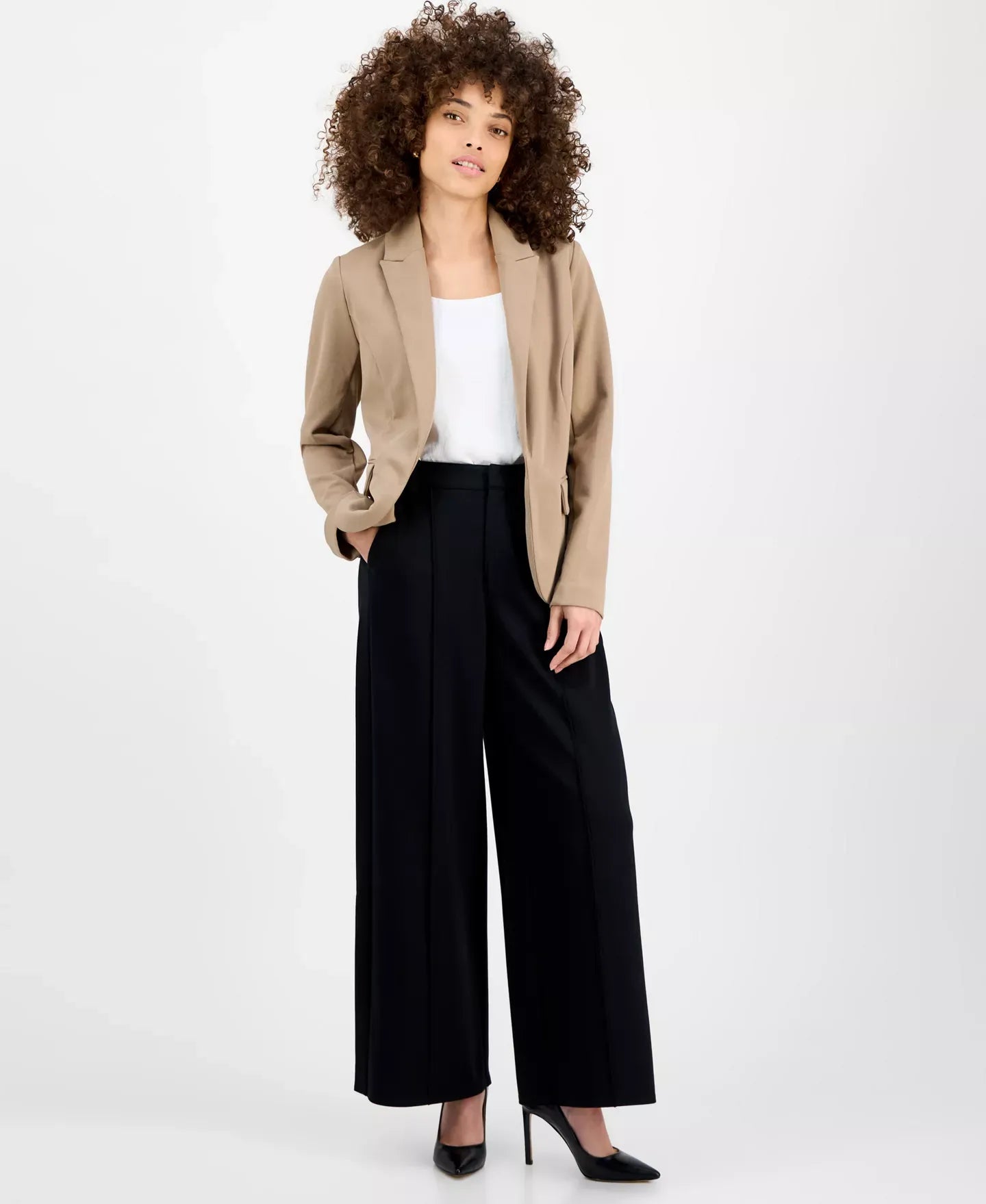 Bar III Petite Peak-Lapel Open-Front Blazer